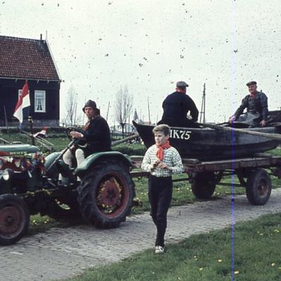 32 Optocht 30 April 1960