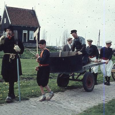 34 Optocht